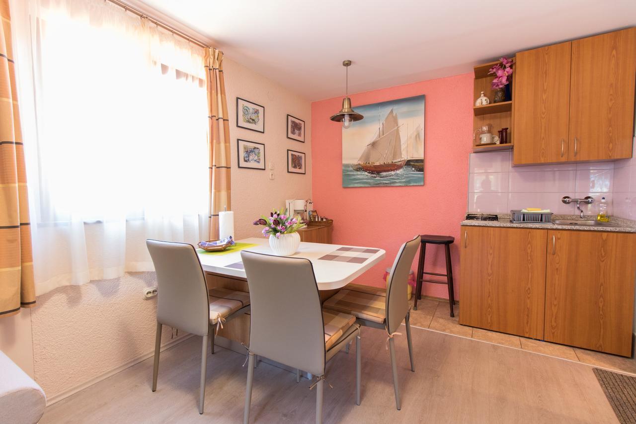 Apartment Paulina เซรส ภายนอก รูปภาพ