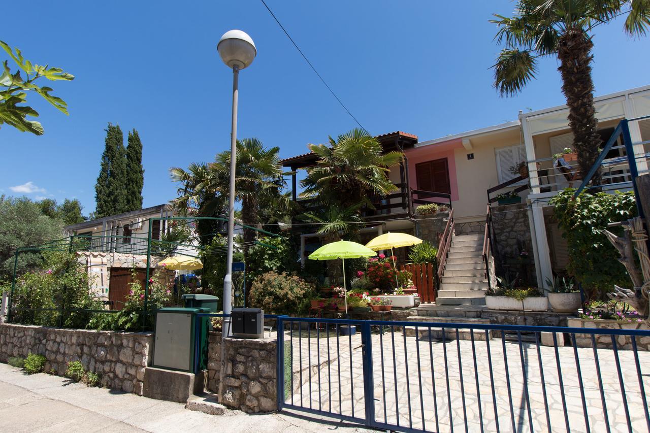 Apartment Paulina เซรส ภายนอก รูปภาพ